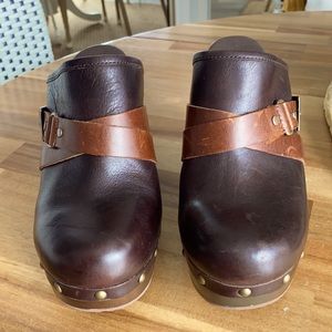 UGG Natalee Chocolate Brown Buckle Studded clogs wedge heels sheepskin